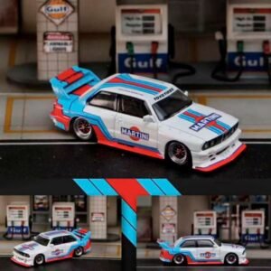 Street Weapon - BMW E30 *Martini*