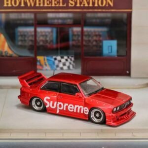 Street Weapon - BMW E30 *Supreme*