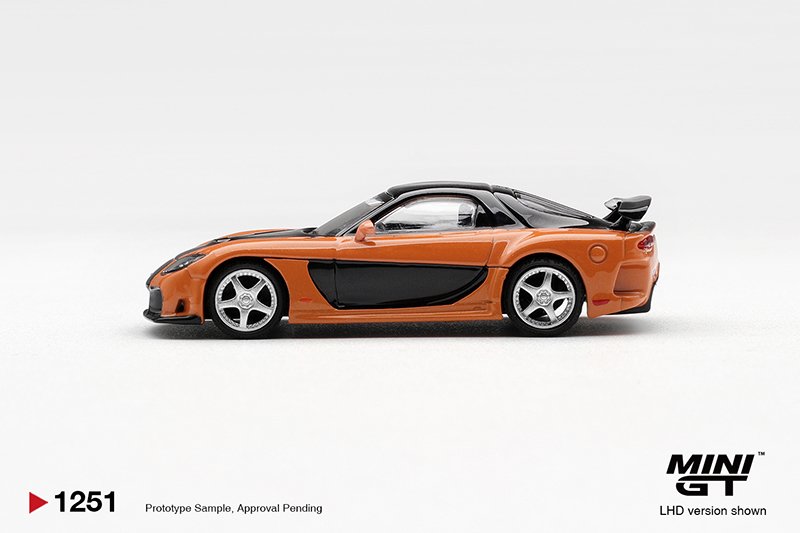 *COMING SOON* MiniGT x Fast and The Furious · 1251 Blister - 2006 Mazda RX-7 (FD) Veilside Fortune Han Seoul-Oh *PROXIMAMENTE* MiniGT x Fast and The Furious · 1251 Blister - 2006 Mazda RX-7 (FD) Veilside Fortune Han Seoul-Oh - Image 3