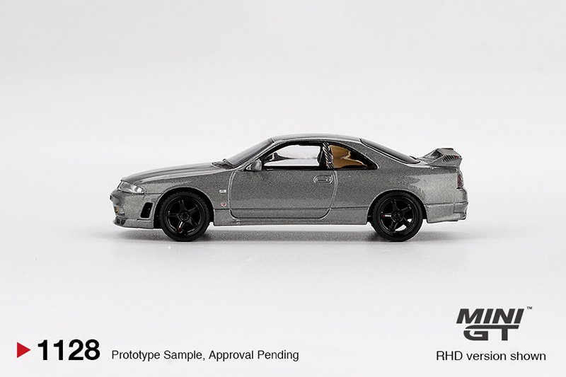 Mini GT 1128 - 1993 Nissan GT-R (R33) Nismo BCNR33 CRS Dark Metal Gray Mini GT 1128 - 1993 Nissan GT-R (R33) Nismo BCNR33 CRS Dark Metal Gray - Image 2