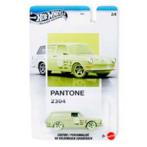 Pantone 2304 - Custom '69 Volkswagen Squareback,            light green