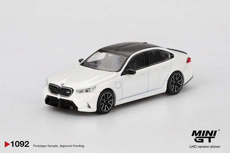 MiniGT 1092 Blister - 2025 BMW M5 (G90) Alpine White MiniGT 1092 Blister - 2025 BMW M5 (G90) Alpine White - Image 2